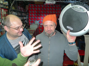 Карл Хламкин со своим чудо-инструментом