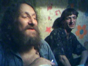 Папа Леша и Лева Меликсетян. 3 августа 2005 - день рождения Папы Леши. Квартира в Отрадном.