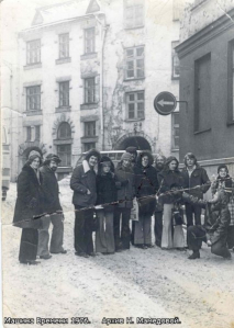 В центре Маргулис, Макар и Осташев. Машина Времени, 1976
