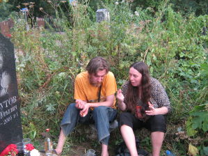 Галя Суматоха и Лева. Долгие разговоры про то, каким был Леша. И какая нынче жизнь.