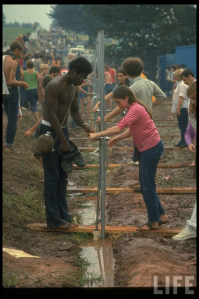 Рок-фестиваль Woodstock 1969 хиппи